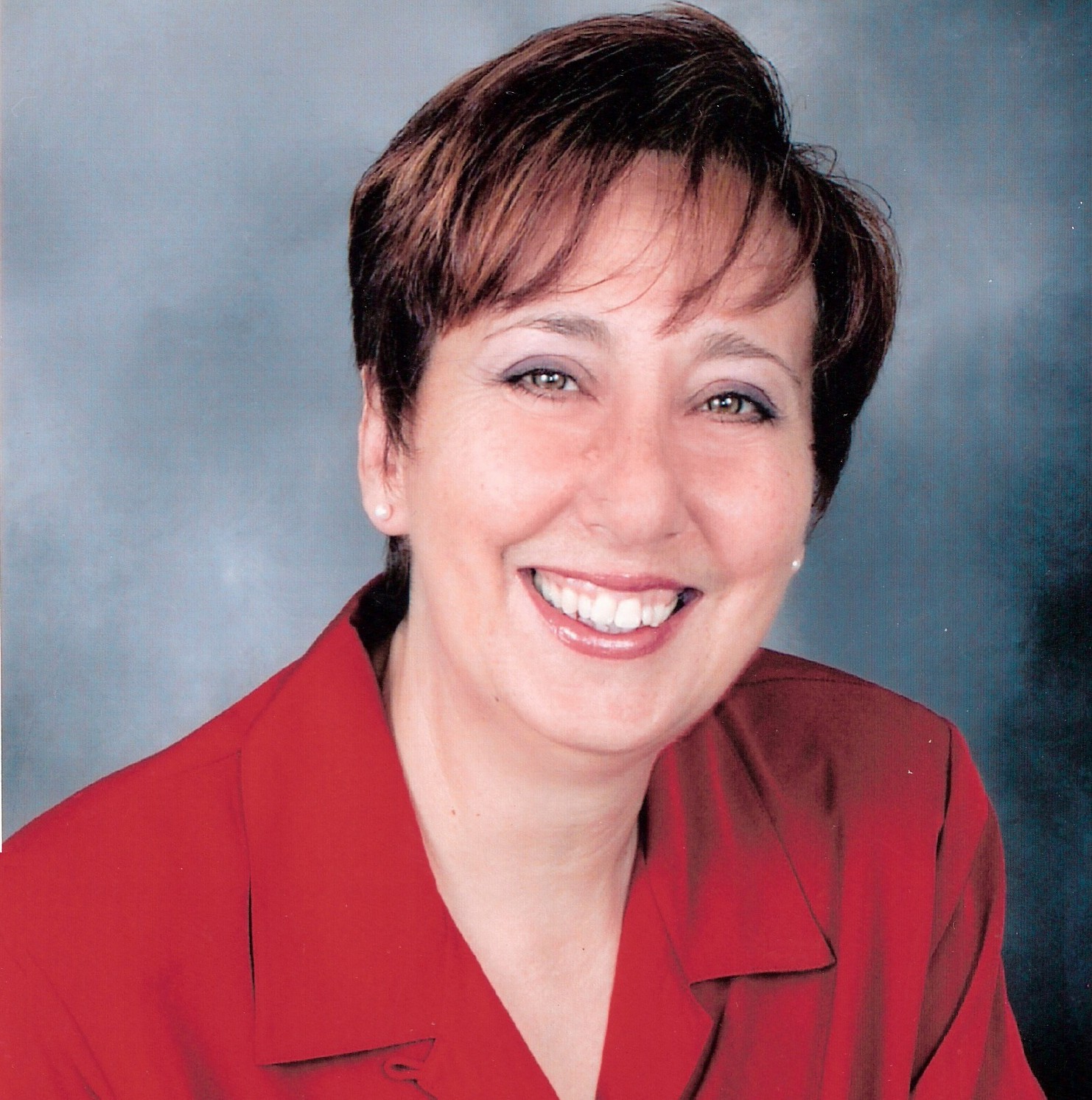 025914821493299-fleurs-real-estate-headshot-1st-1.jpg